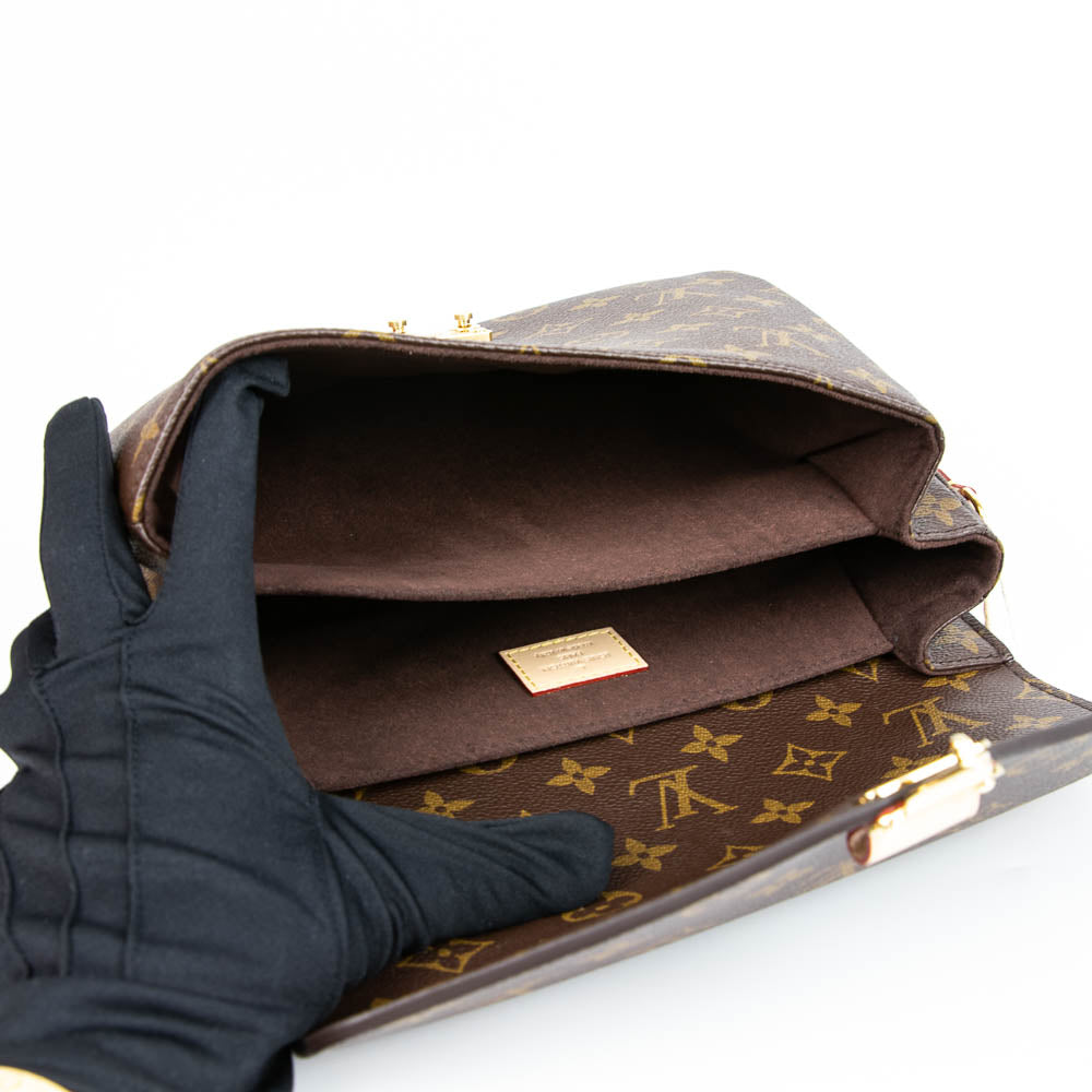 Louis-Vuitton Monogram Classic Pochette Métis Bag
