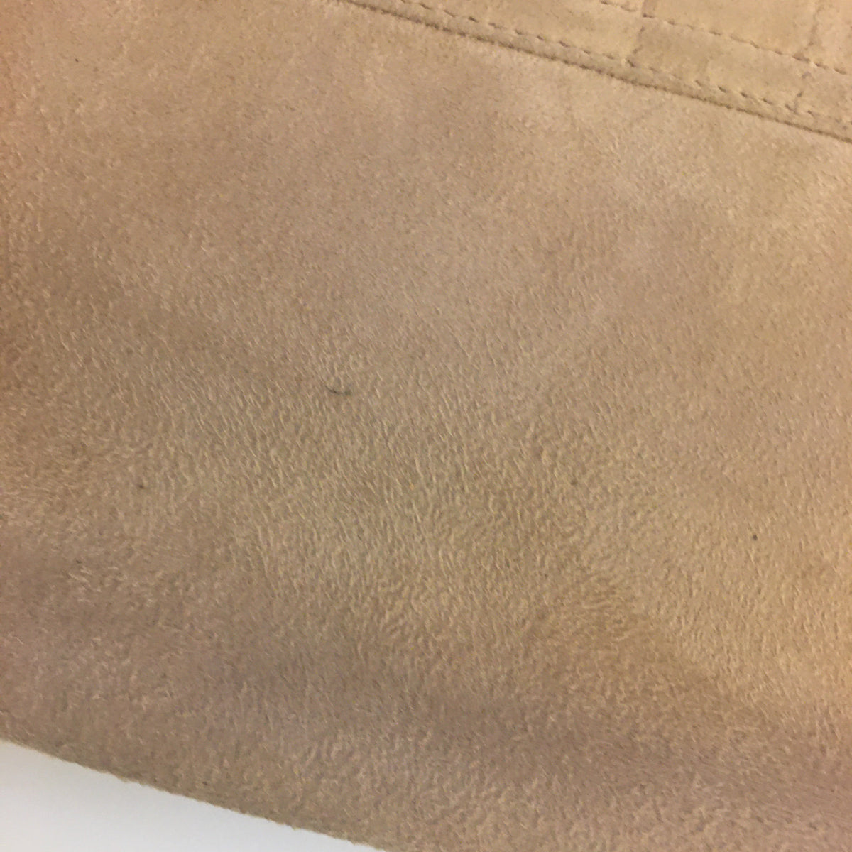 CHANEL 2.55 Shoulder Bag in Beige Suede