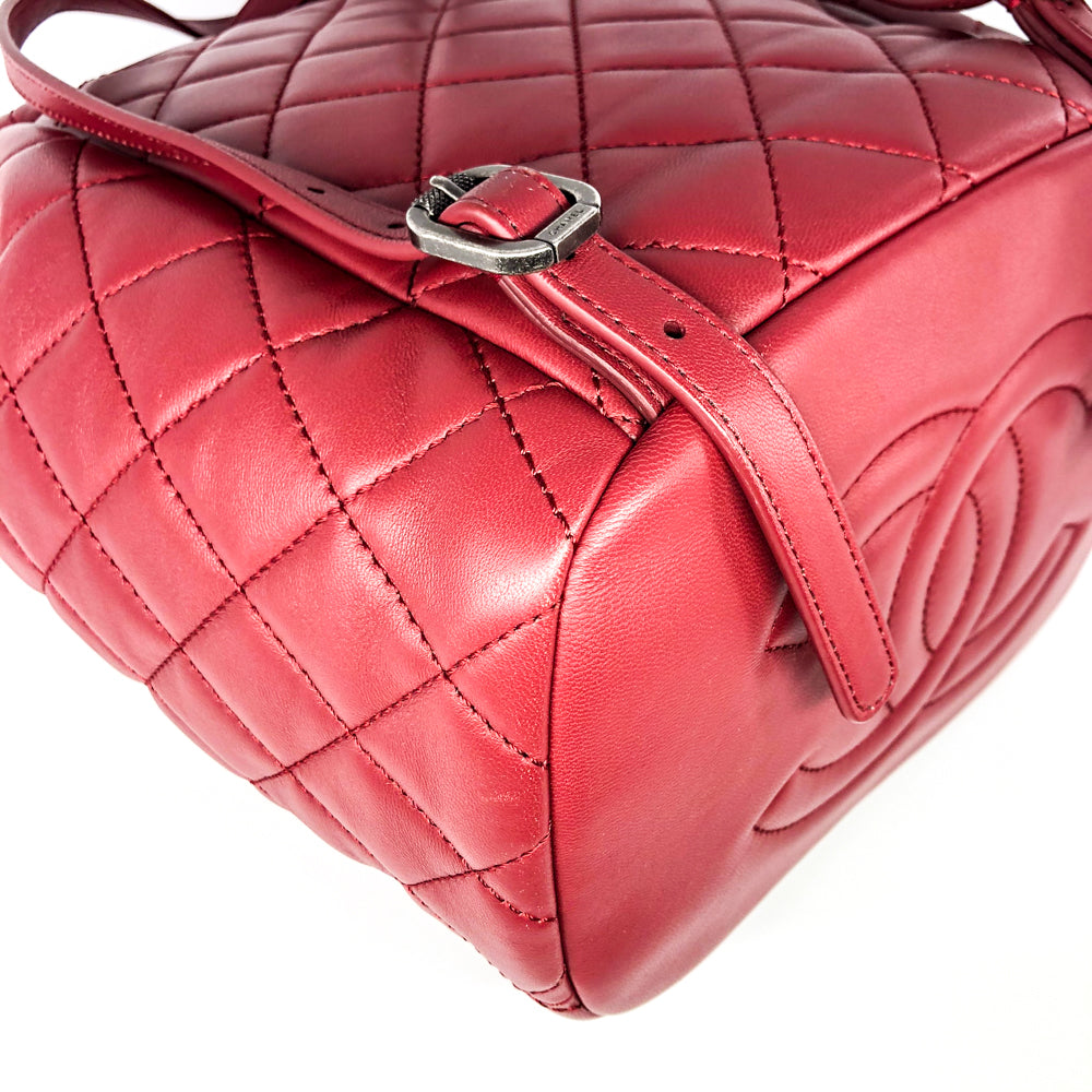 Quilted Backpack in Deep Red