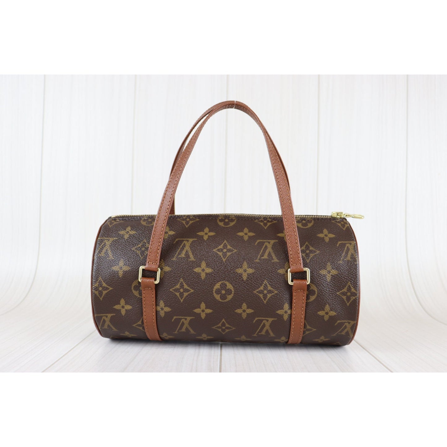 Rank SA ｜ LV Monogram Papillon 26 Handbag ｜091009