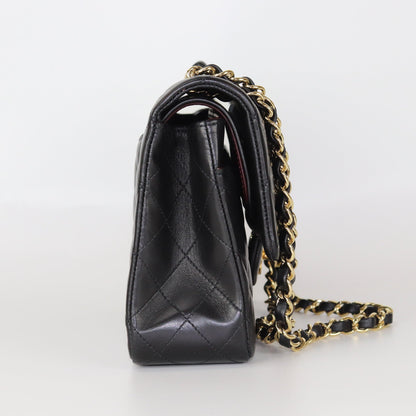 Classic Flap Black Medium Lambskin GHW