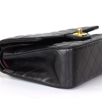 Classic Flap Black Medium Lambskin GHW