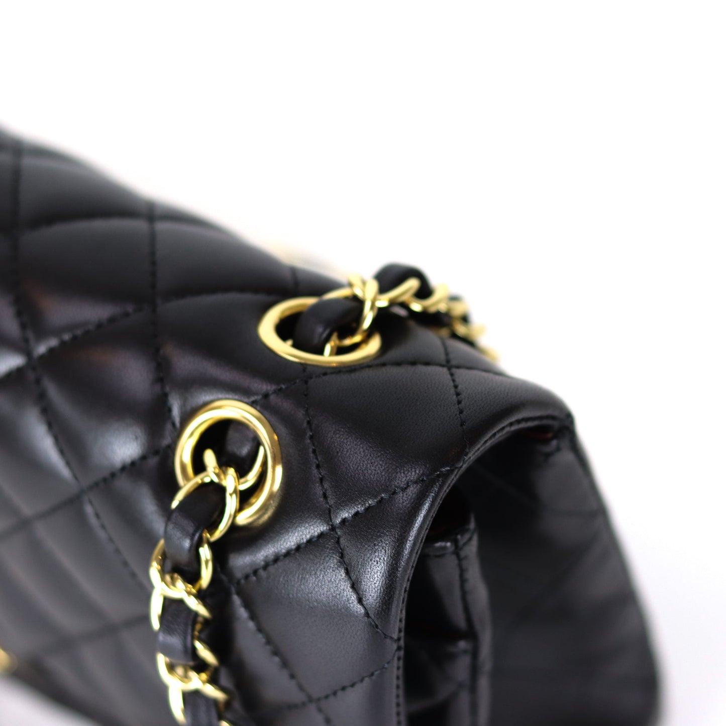 Classic Flap Black Medium Lambskin GHW