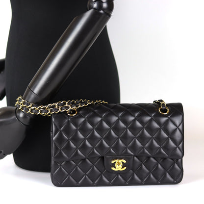 Classic Flap Black Medium Lambskin GHW