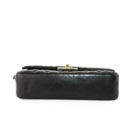 Classic Flap M/L Lambskin with GHW