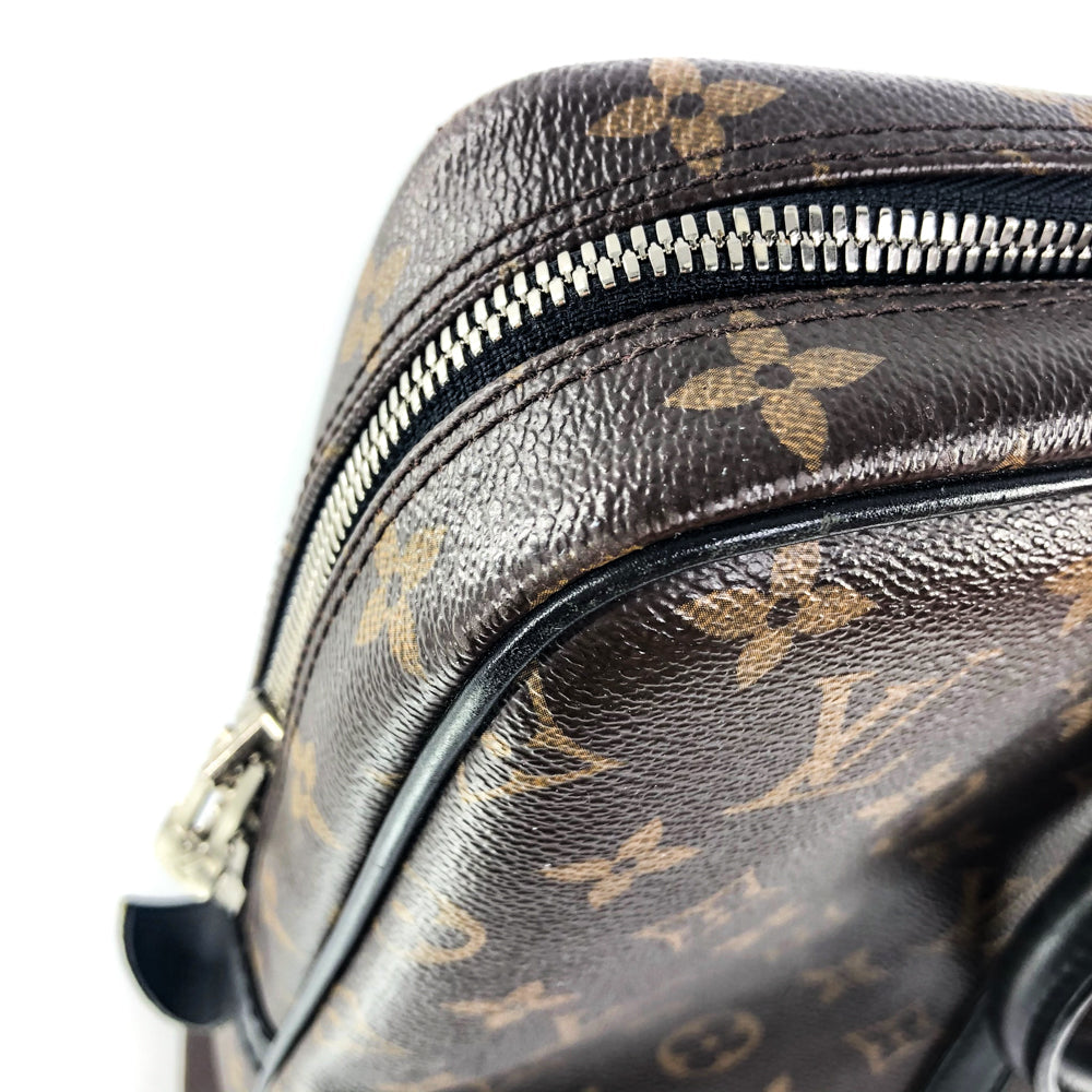 Louis-Vuitton Porte-Documents Voyage Monogram Leather Laptop bag