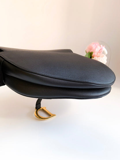 Dior Saddle Medium Black Grained Calfskin GHW⁣