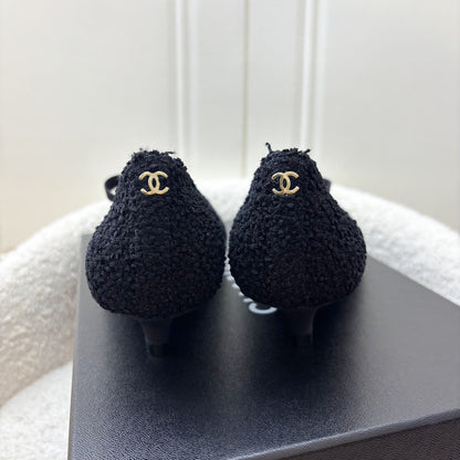 Chanel 24A Mary Janes in Black Tweed and Gosgrain Sz 37.5