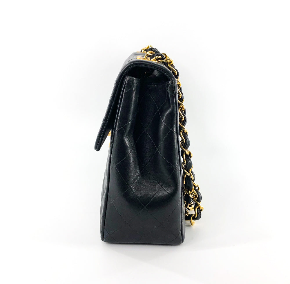 Vintage Jumbo XL Flap Lambskin Leather with GHW