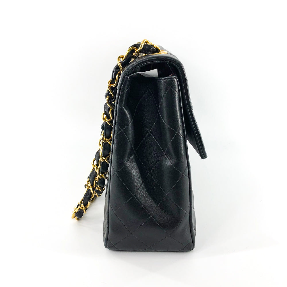 Vintage Jumbo XL Flap Lambskin Leather with GHW