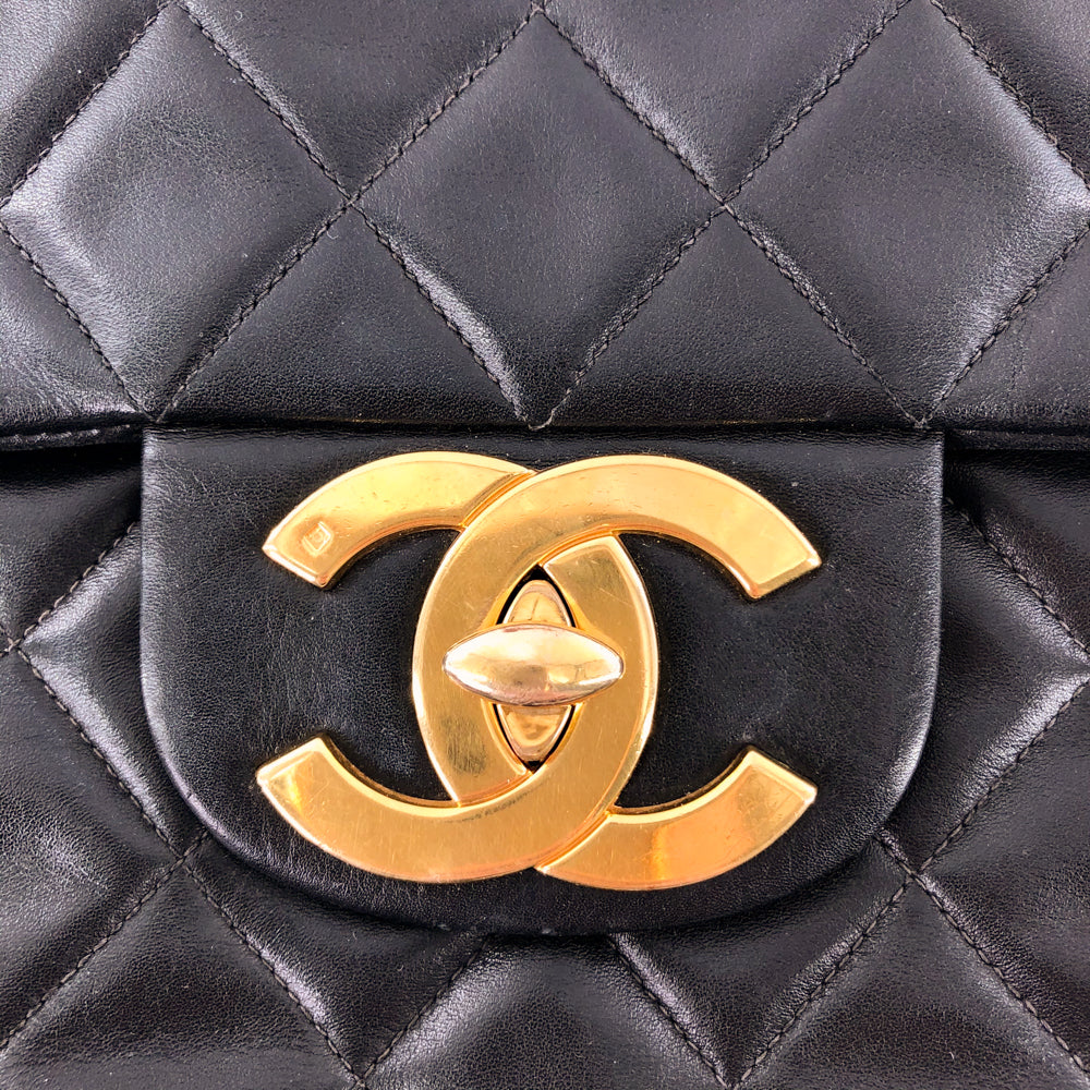 Vintage Jumbo XL Flap Lambskin Leather with GHW
