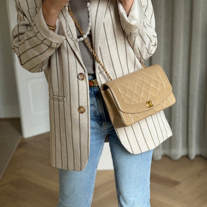 CHANEL DIANA MEDIUM BAG