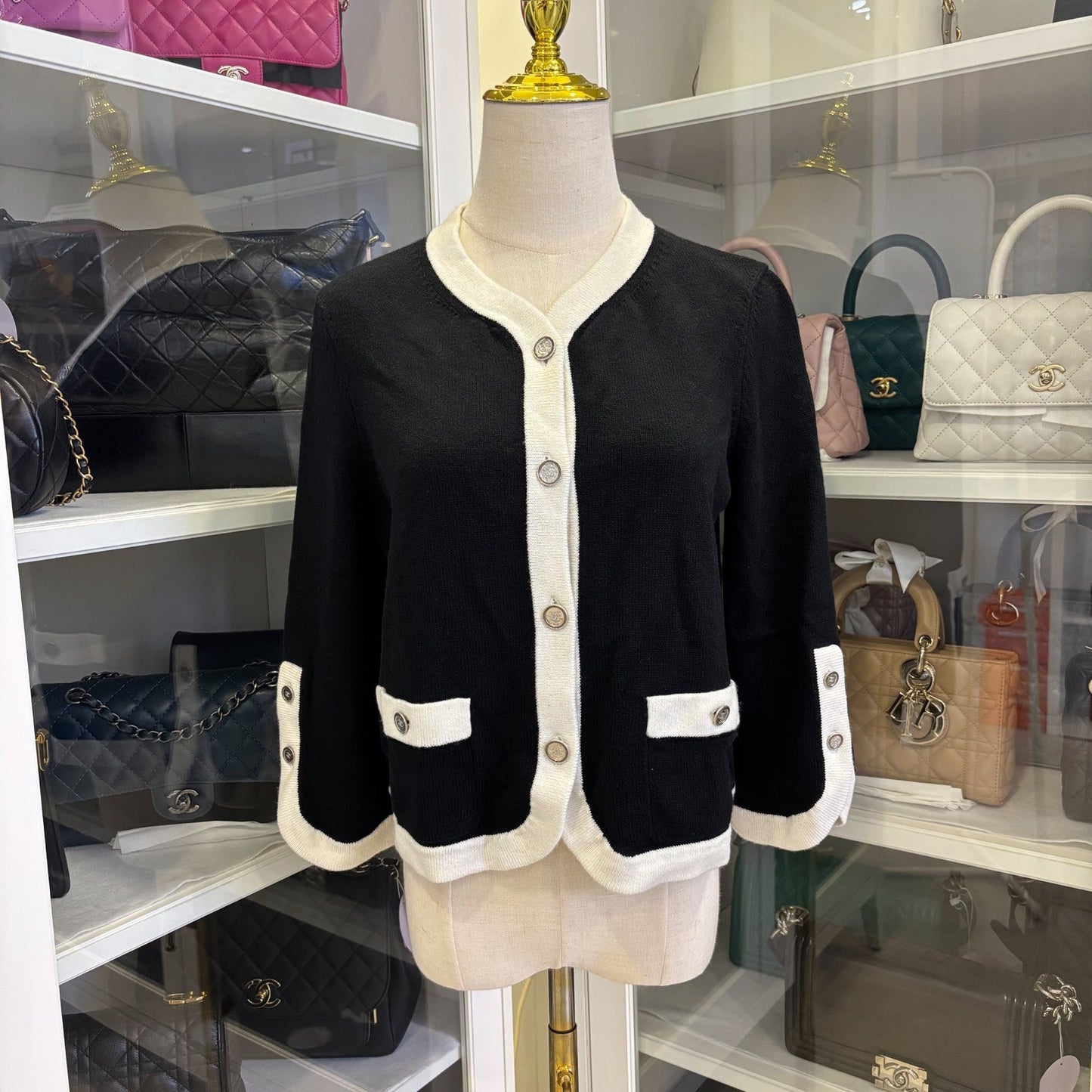 Chanel 25C Cardigan With CC Logo Buttons in Black / White Cashmere Sz 38