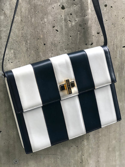CELINE Cadena Turn lock Leather Crossbody Shoulder Bag Navy White Vintage Old CELINE vw6sjn