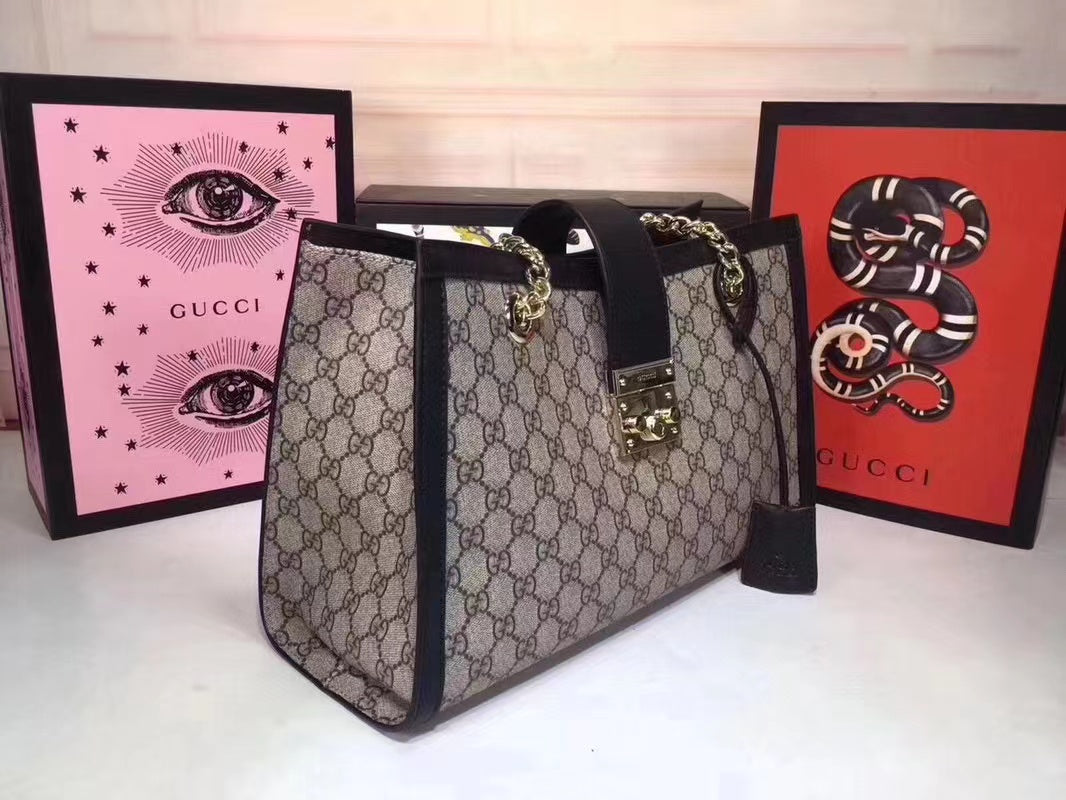 GC047 Medium Shoulder Bag / 13.8x9.3.x5.5inch