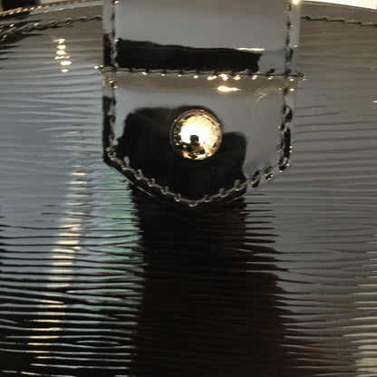Louis-Vuitton EPI Pont Neuf GM Handbag M59042 Black