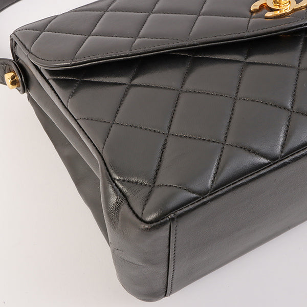 Chanel Around 1997 Made V Flap Turn-Lock Handle Bag Black