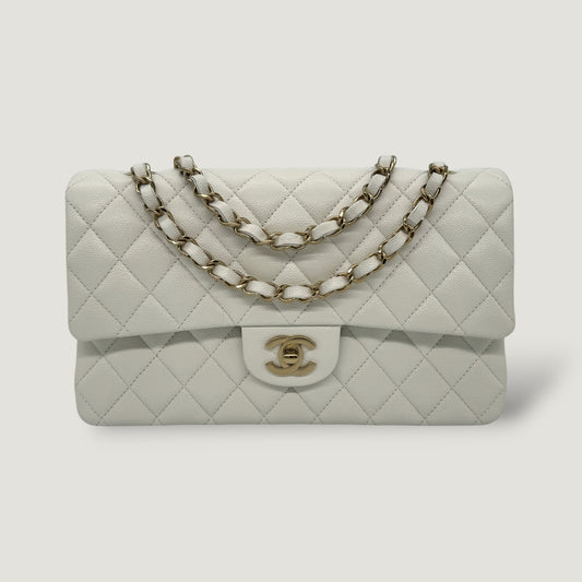 CHANEL CLASSIC MEDIUM BAG