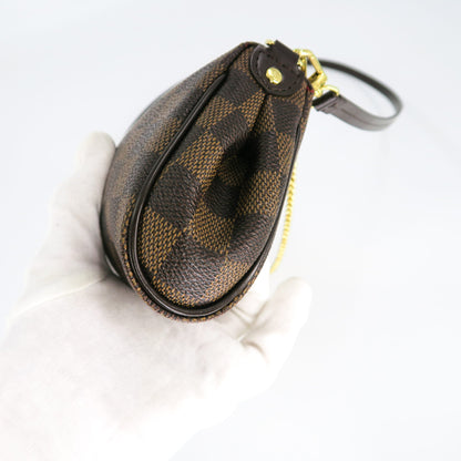 Louis-Vuitton Eva Damier Ebene Clutch