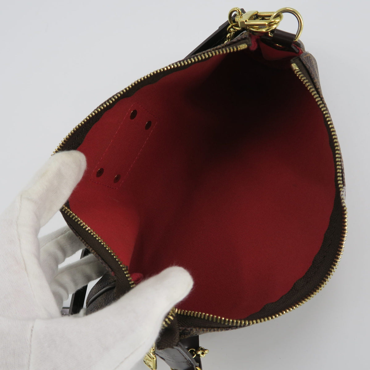 Louis-Vuitton Eva Damier Ebene Clutch
