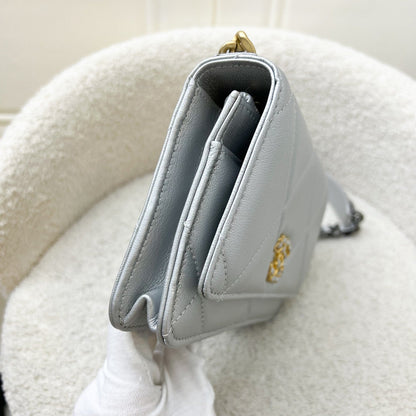 Chanel 19 Wallet on Chain WOC in Silver Lambskin and 3-Tone HW (Model: AP3267)
