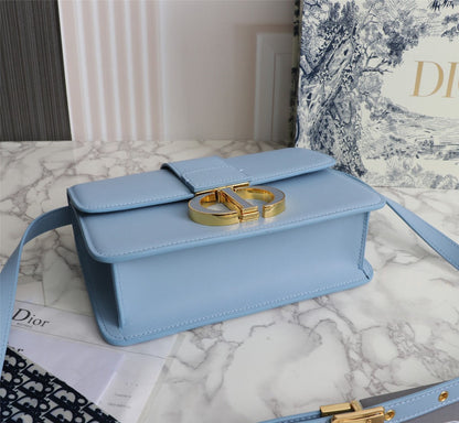 DR274 30 Montaigne Bag / 9.5 x 6.5 x 3 inches