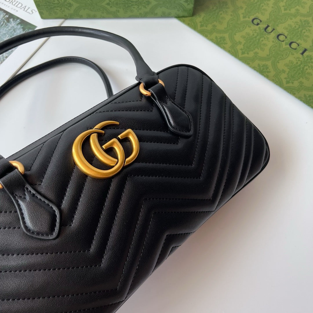 GC708 Marmont Small/Large Shoulder Bag