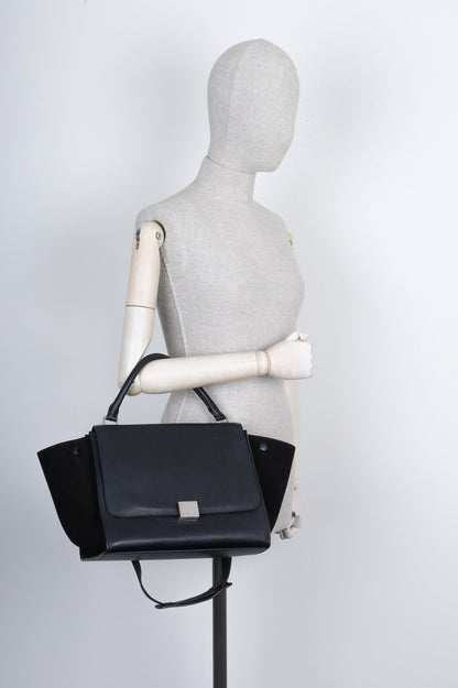 CÉLINE Trapeze Bag Medium Black