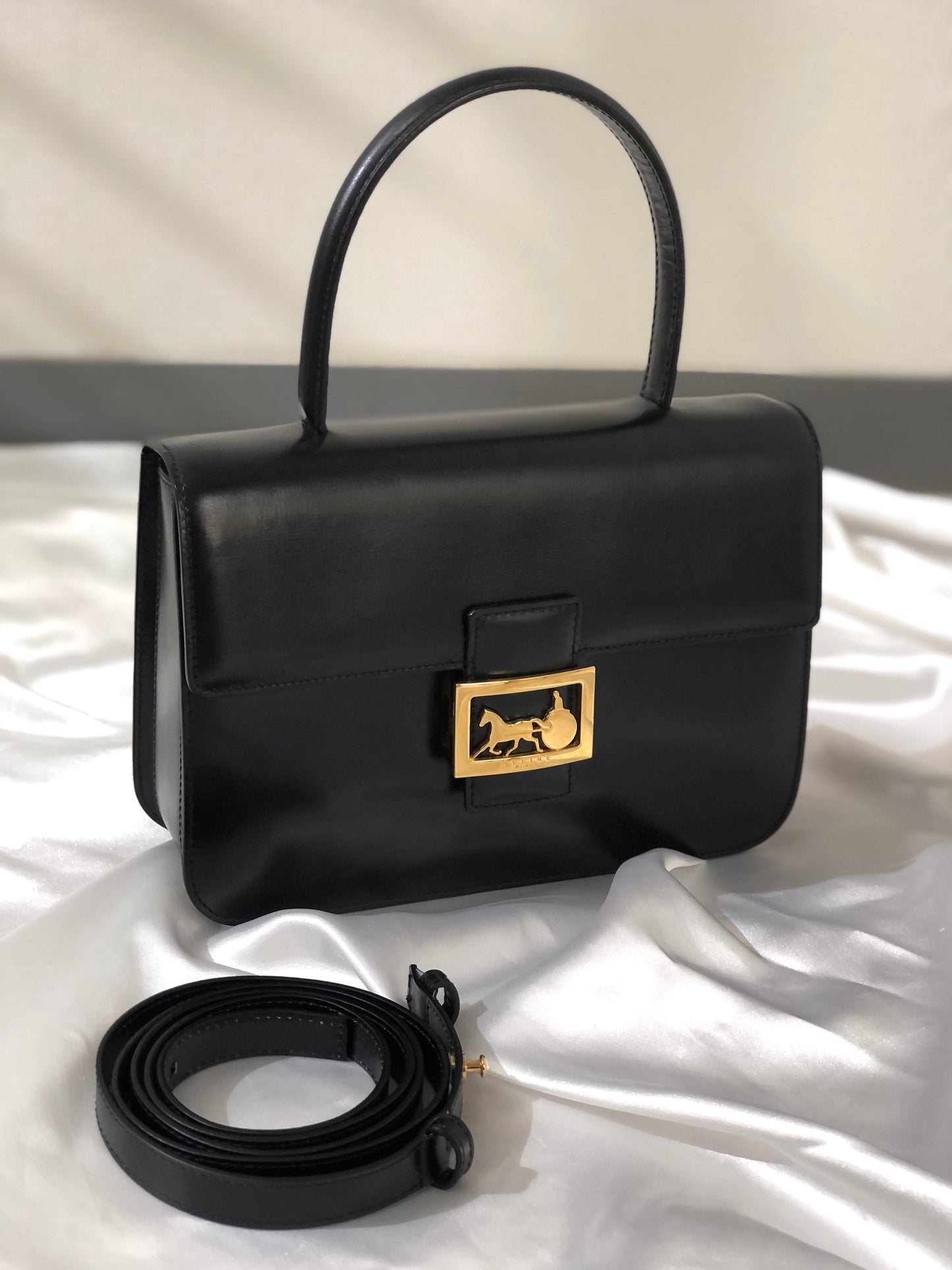 CELINE Horse Carriage Two-way Handbag Crossbody Shoulderbag Black Vintage Old CELINE amcz36