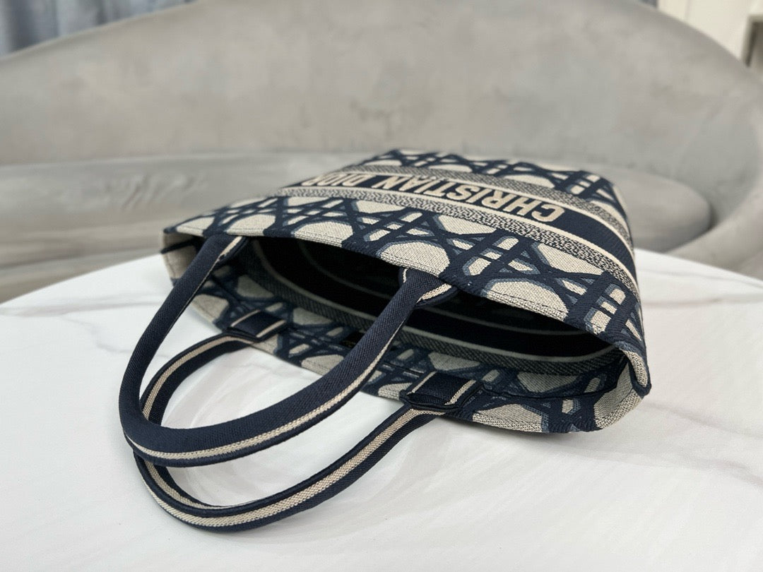 DR330 Hat Basket Bag / HIGHEST QUALITY VERSION / 16.4x9.8x4.3inch
