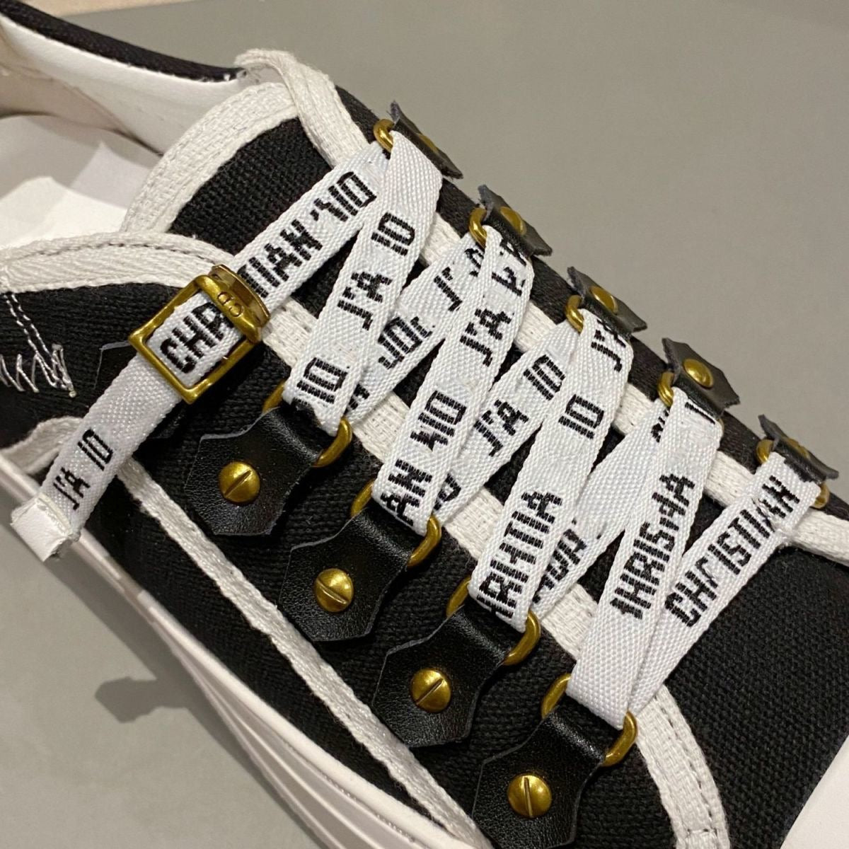 SE886 Walk'n'DR Sneaker / Size4-10