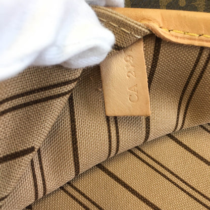 Louis-Vuitton Neverfull GM monogram canvas