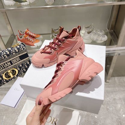 SE887 DR D-Connect Sneaker / Size5-10