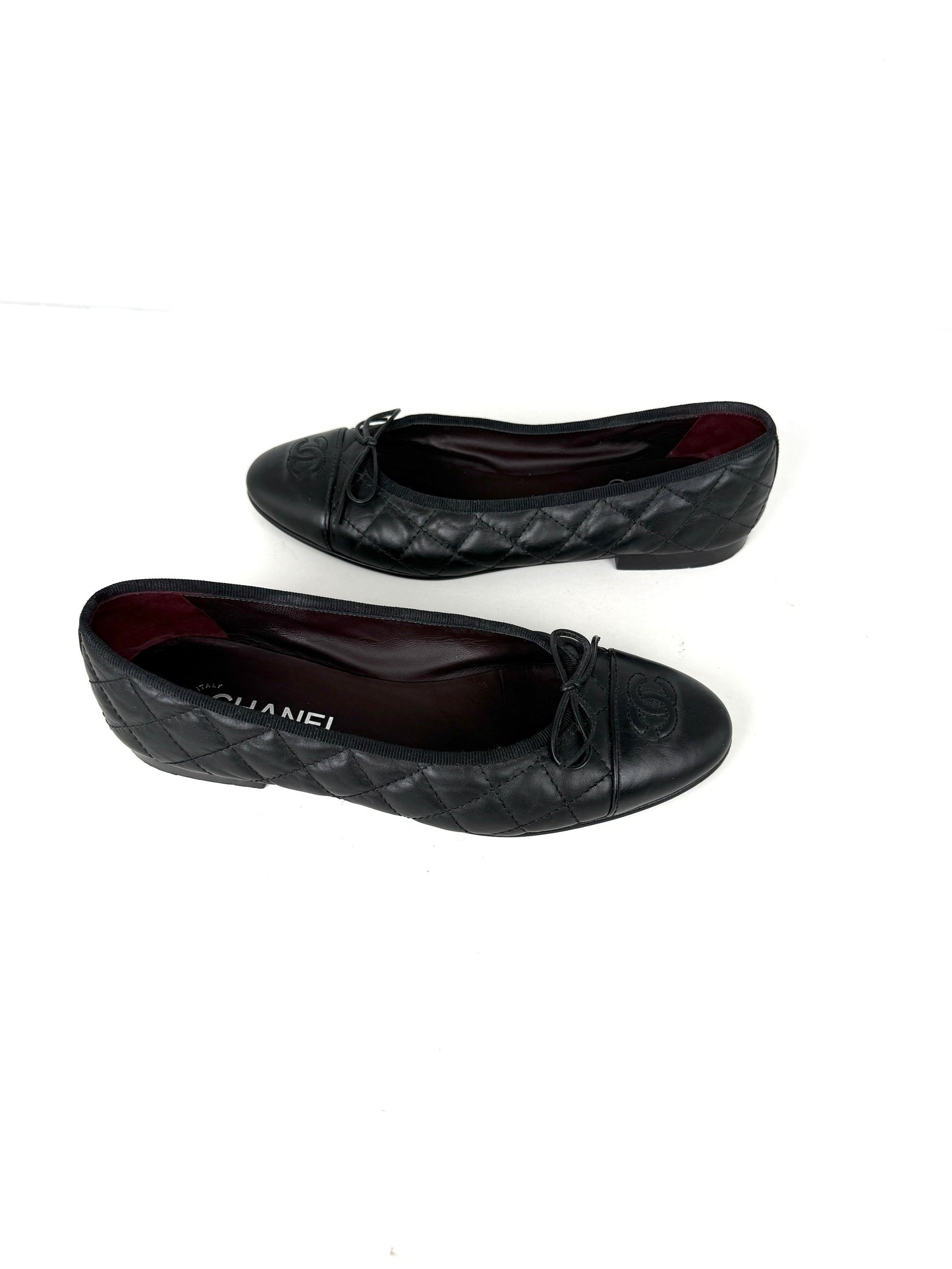 CHANEL Cap Toe Classic Black CC Logo Flats 38.5 8