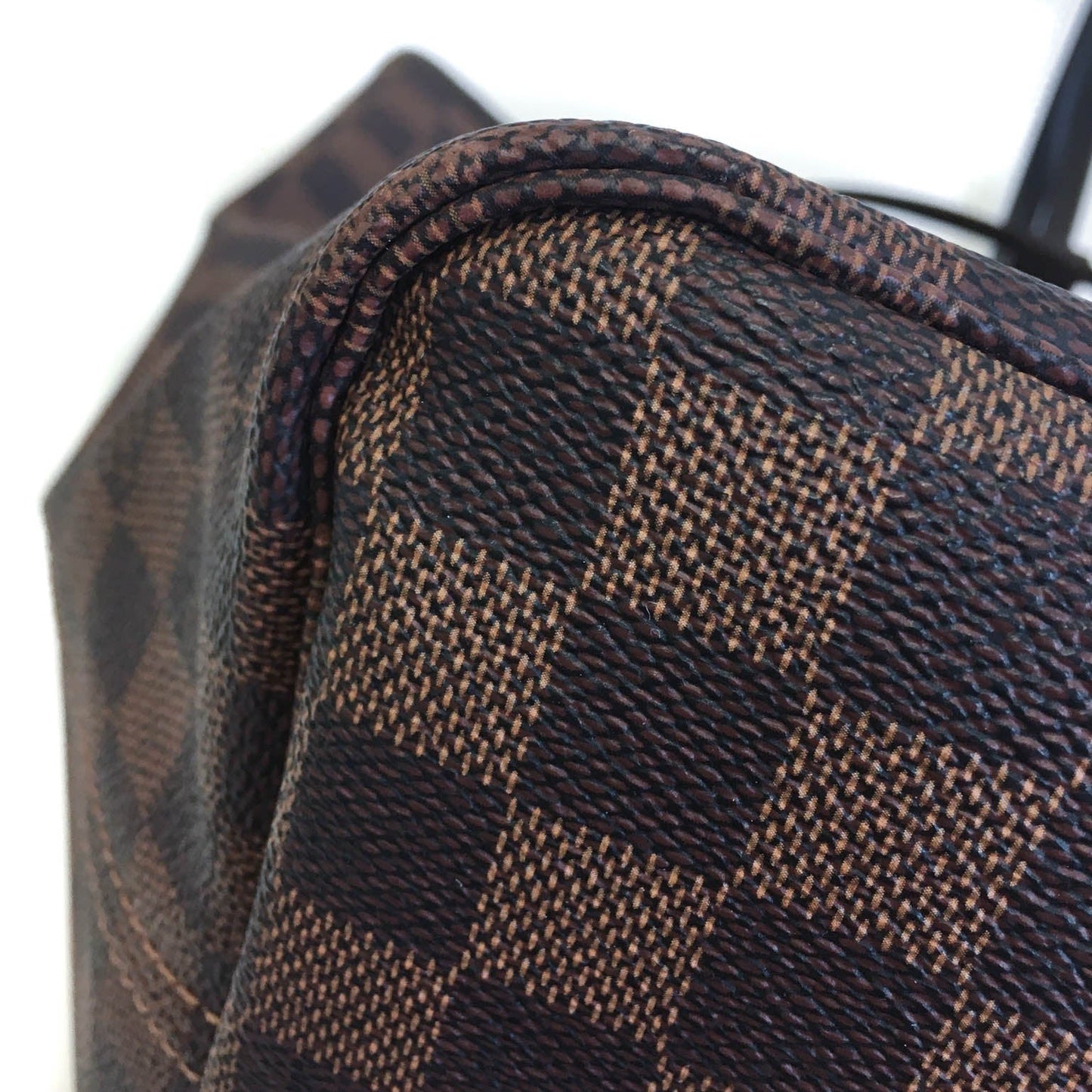 Louis-Vuitton Neverfull GM Damier Ebene GHW