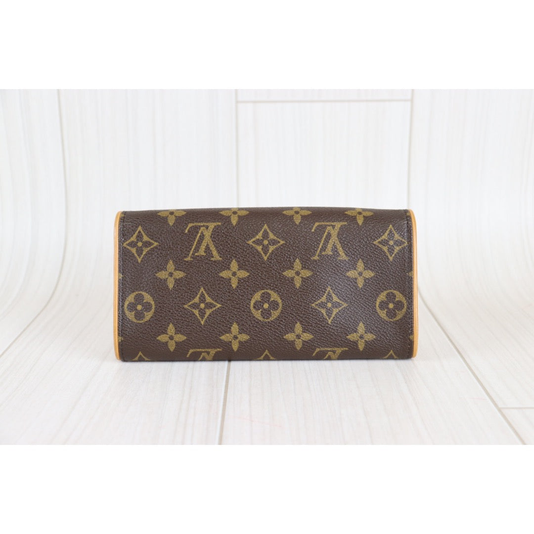 Rank A ｜LV Monogram Pochette Twin PM｜091601