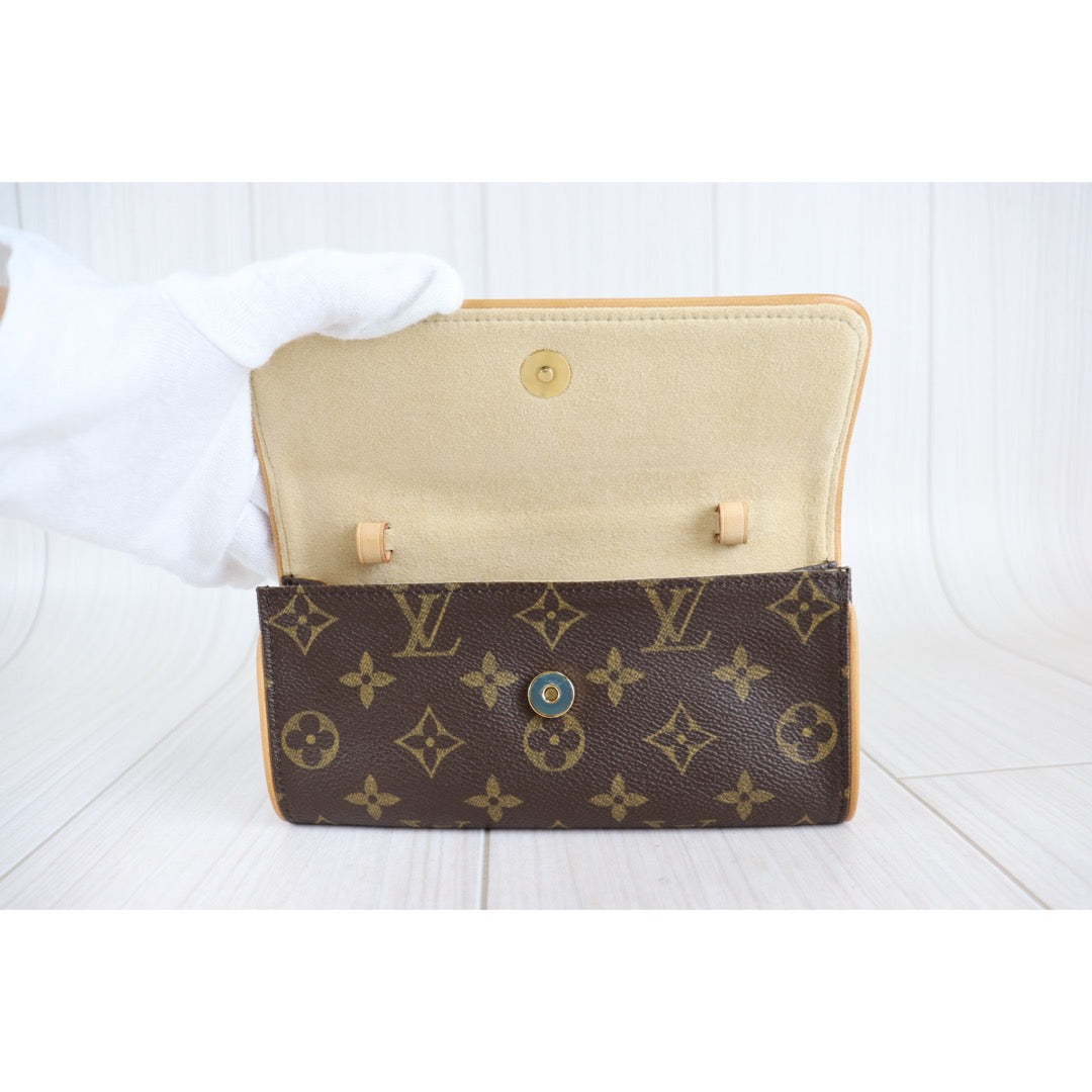 Rank A ｜LV Monogram Pochette Twin PM｜091601