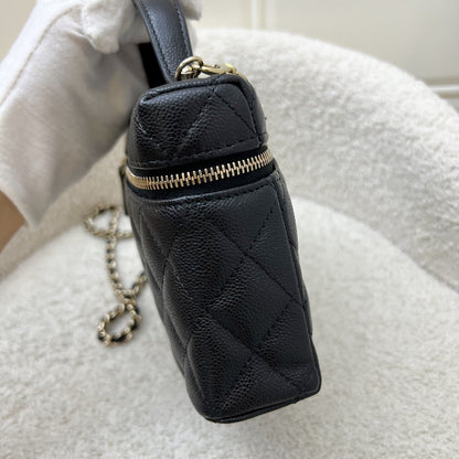 Chanel 25C Vanity / Clutch with Chain (LP Style Bag) in Black Caviar and LGHW (Model: AP4385)