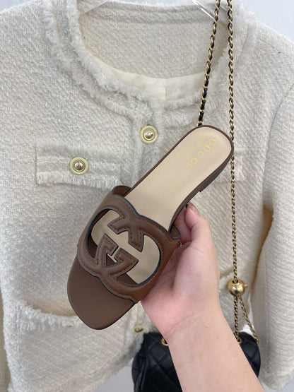SE894 GC Women's Interlocking G cut-out Slide Sandal / Size5-10
