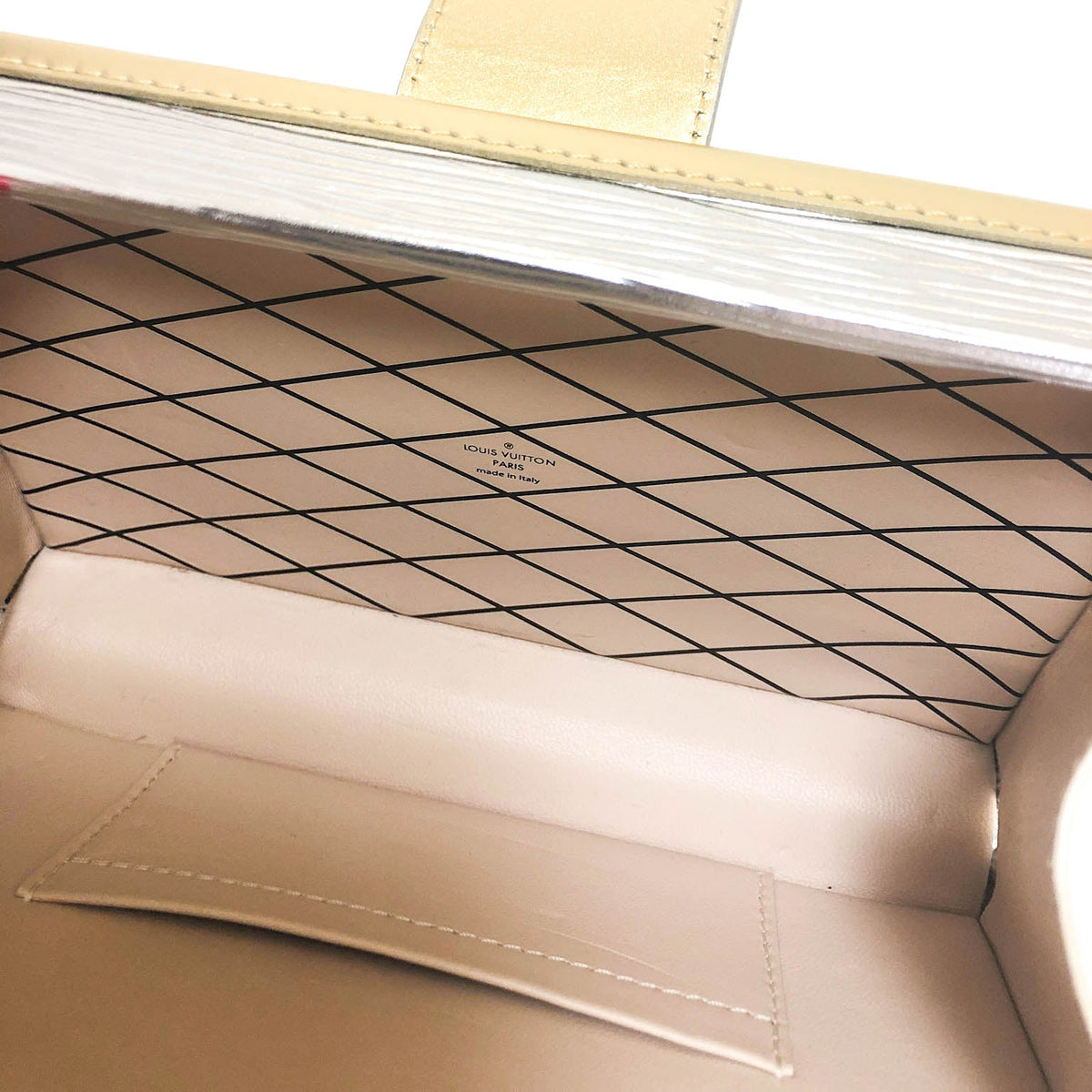Louis-Vuitton Petite Malle Trunk Chest Bag