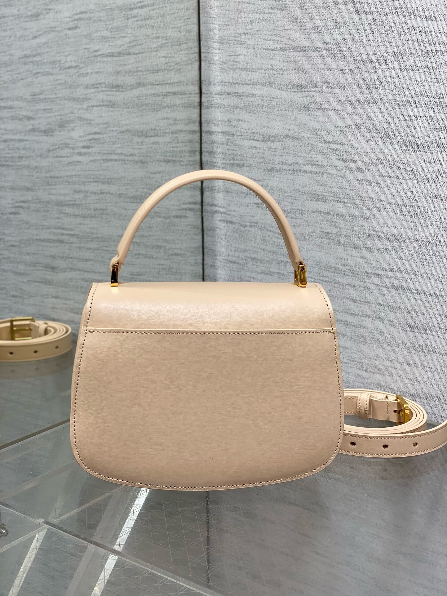 DR484 Small/Medium 30 Montaigne Avenue Top Handle Bag / HIGHEST QUALITY VERSION