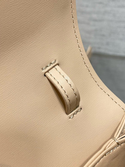 DR484 Small/Medium 30 Montaigne Avenue Top Handle Bag / HIGHEST QUALITY VERSION