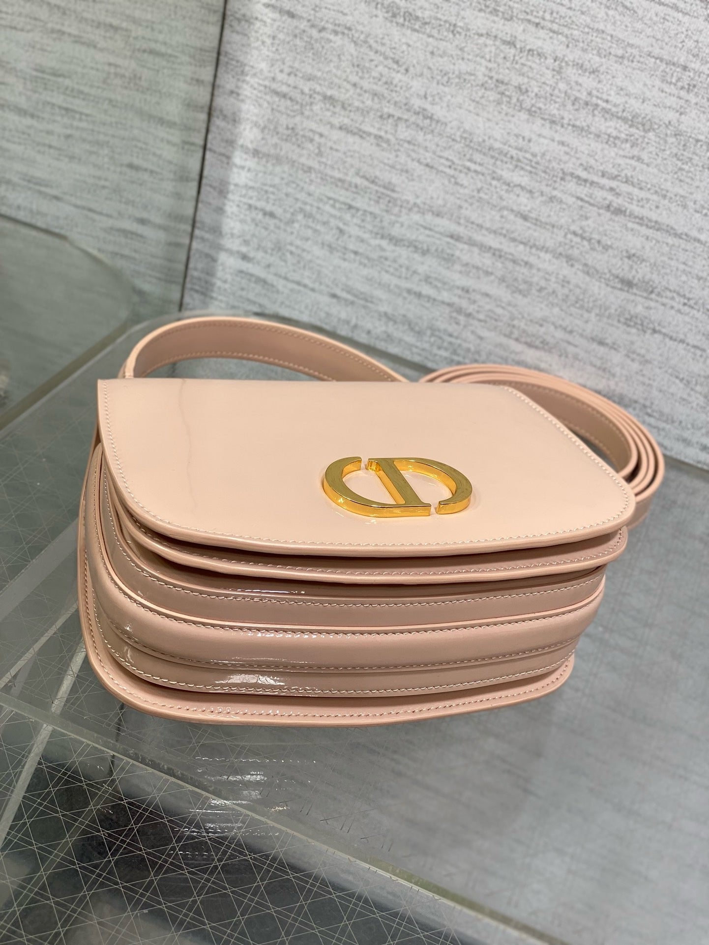 DR486 Small/Medium 30 Montaigne Avenue Top Handle Bag / HIGHEST QUALITY VERSION