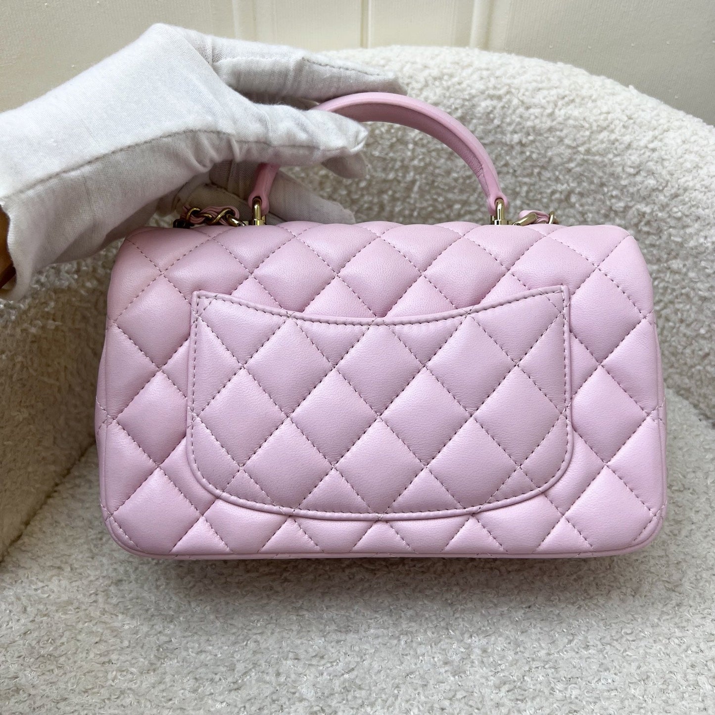 [Brand New] Chanel Top Handle Mini Rectangle Flap in 25S Light Pink Lambskin AGHW (Model: AS2431)