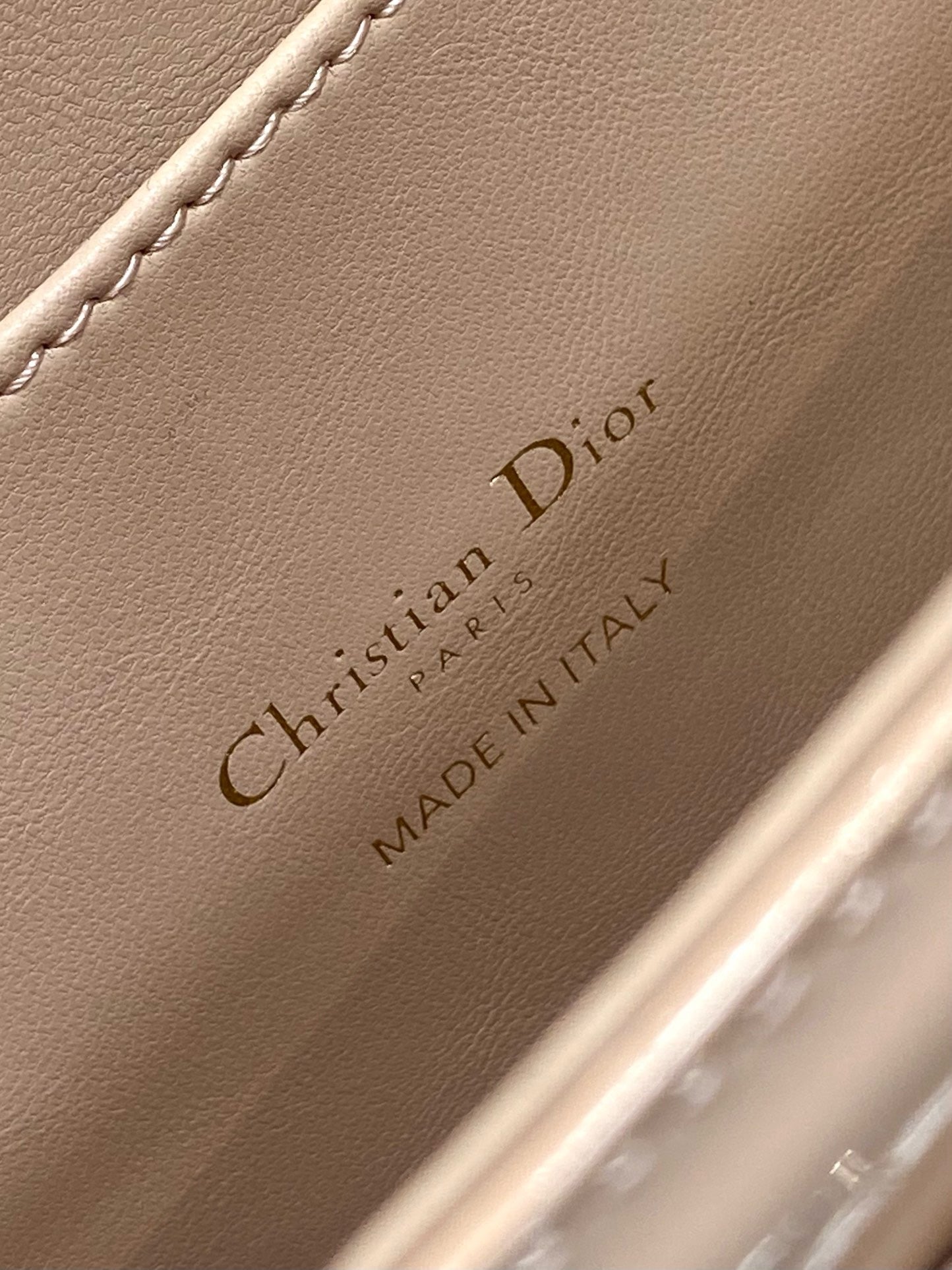 DR486 Small/Medium 30 Montaigne Avenue Top Handle Bag / HIGHEST QUALITY VERSION