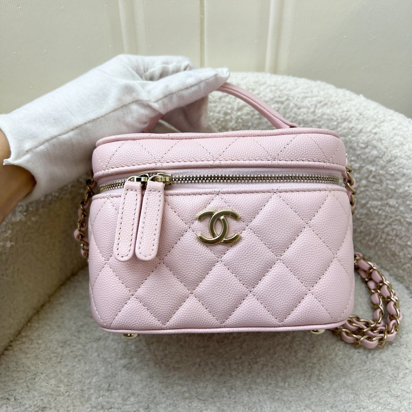 Chanel 22S Top Handle Vanity Case with Chain in Pink Caviar LGHW (Model: AS3171)