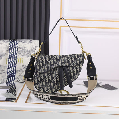 DR234 Saddle Bag (Come with Long Shoulder Straps ）