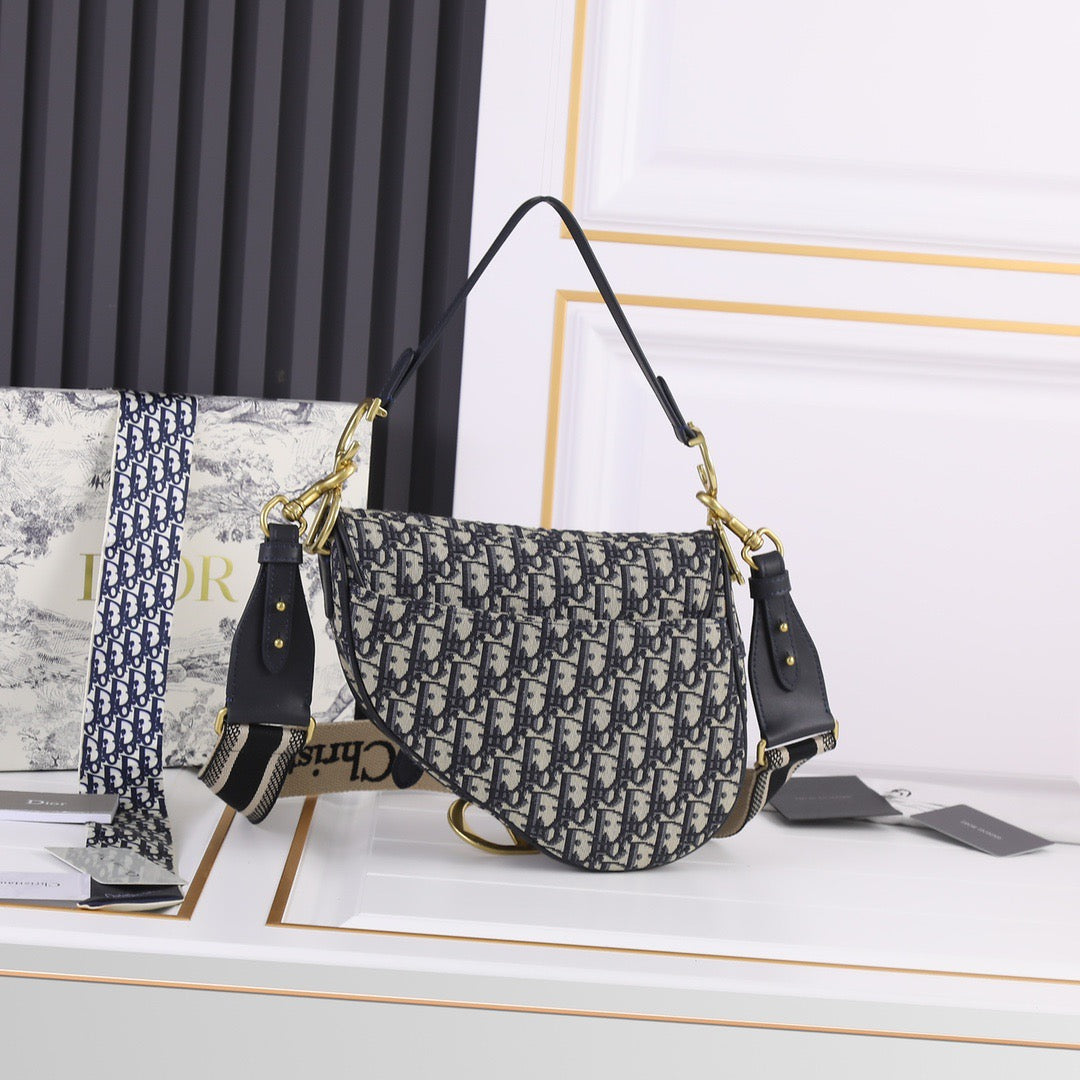DR234 Saddle Bag (Come with Long Shoulder Straps ）