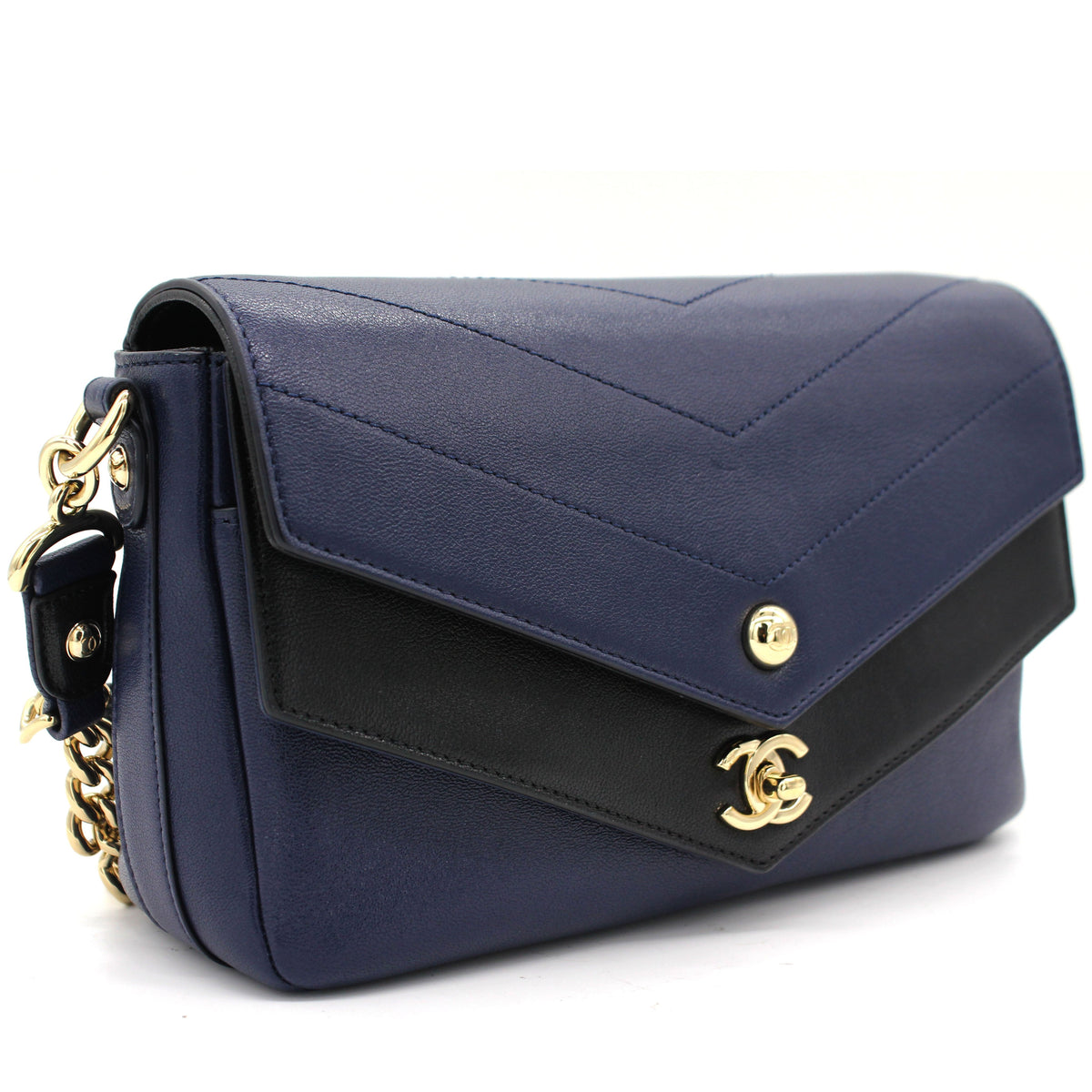 CC Envelope Flap Crossbody Chevron Calfskin Small Navy Black