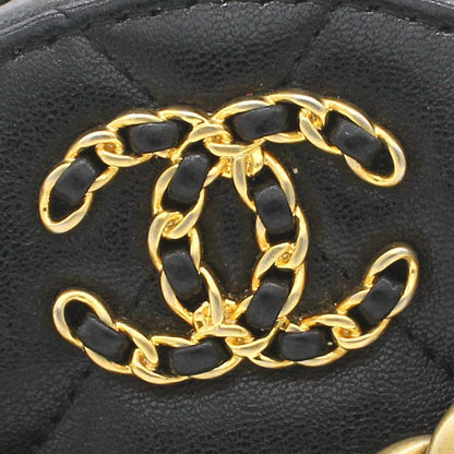 Lambskin Quilted 19 Round Clutch With Chain Black